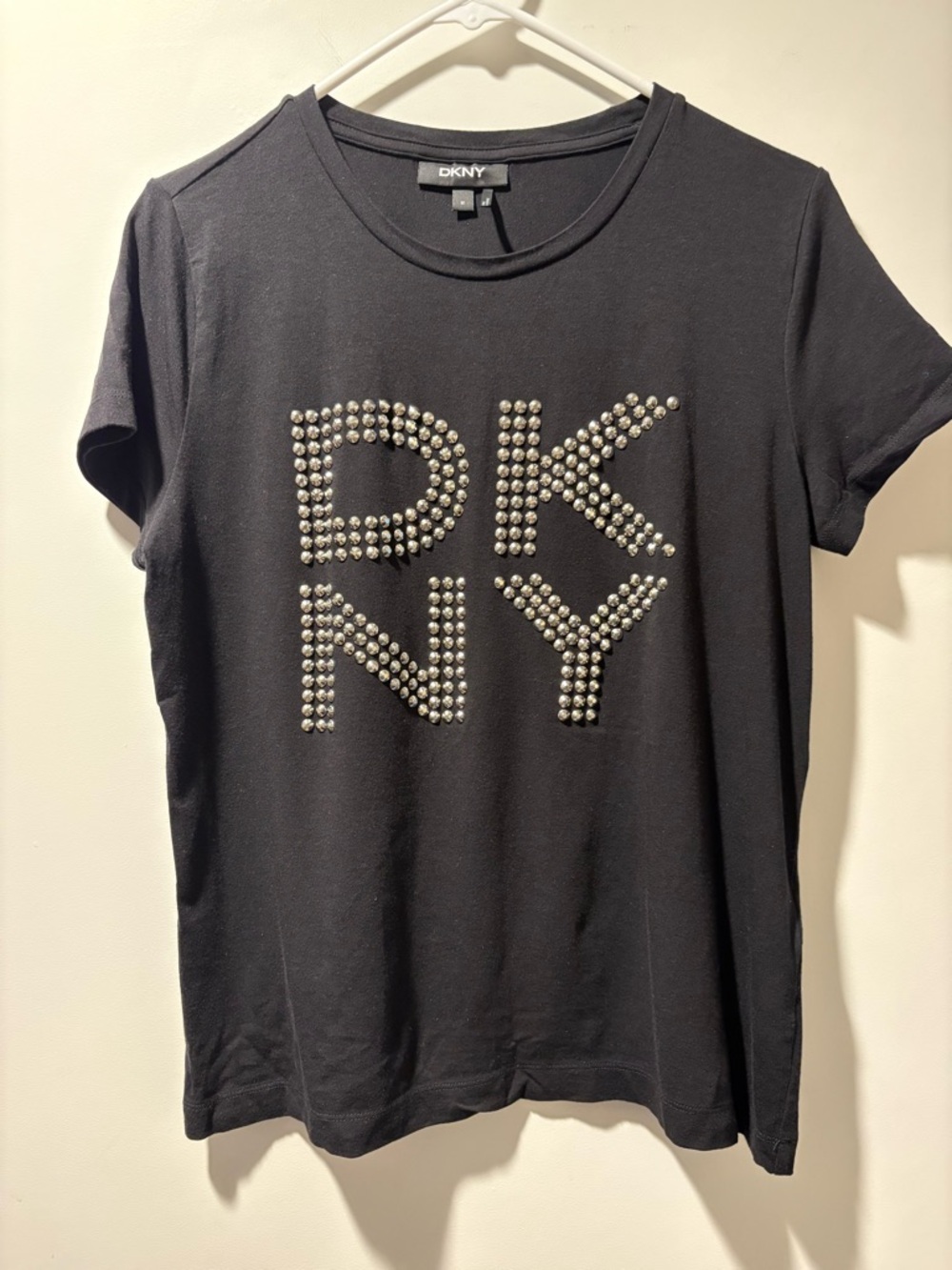 DKNY Black Short Sleeve Tee with Silver Stud Logo Size M